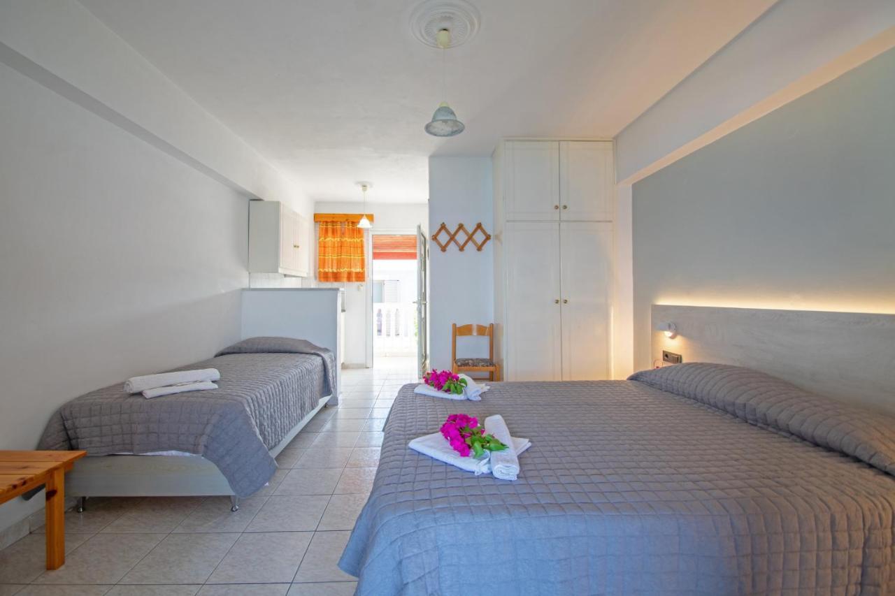 Baywatch Apartments On The Beach By "Elite" Amoudi Exteriér fotografie