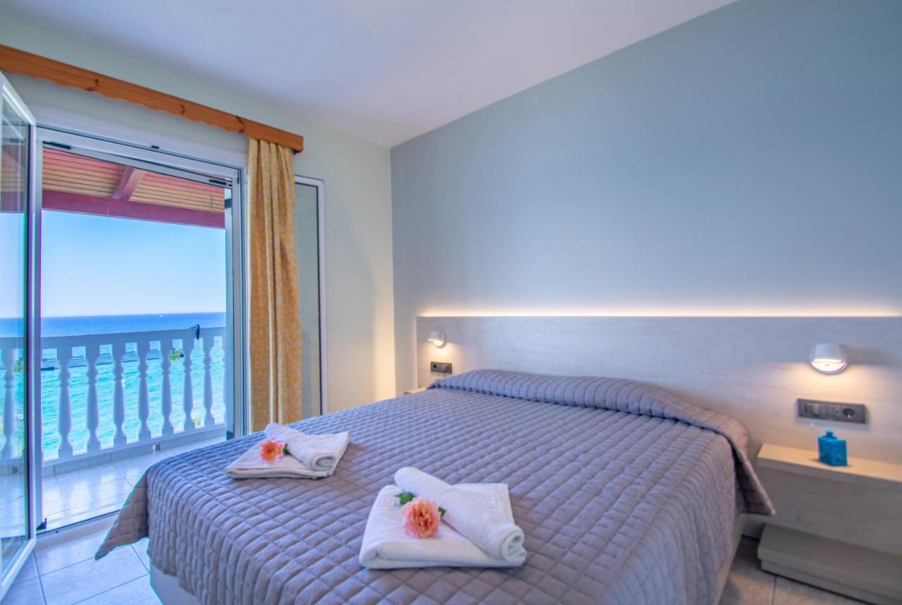 Baywatch Apartments On The Beach By "Elite" Amoudi Exteriér fotografie