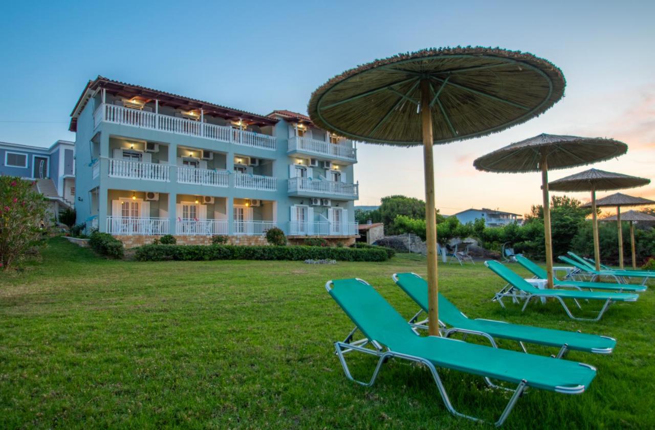 Baywatch Apartments On The Beach By "Elite" Amoudi Exteriér fotografie