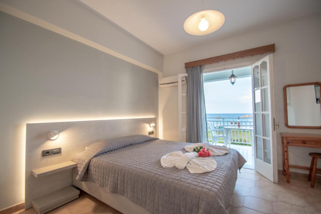Baywatch Apartments On The Beach By "Elite" Amoudi Exteriér fotografie