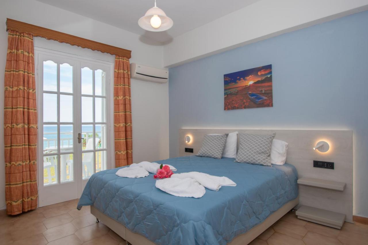 Baywatch Apartments On The Beach By "Elite" Amoudi Exteriér fotografie